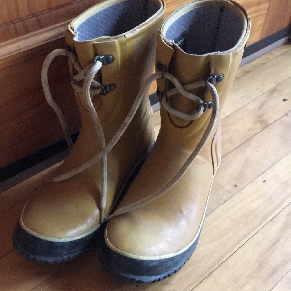 Bogs boots